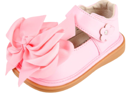 Ready Set Bow Mary Jane | Toddler Squeaky Shoes | mooshu TRAINERS | Toddlers are famous for changing their minds (and their outfits!) on a whim. Our Ready Set Mary Jane with an interchangeable bow is perfect for kids who like to swap accessories regularly.