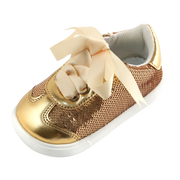 Friendship | Toddler Squeaky Shoes | mooshu TRAINERS | Back to school, never felt so great. Your little one will enter those school doors and will be making new friends in no time with these shoes. These sneakers offer comfort, fun and a side of style. Here’s to new friends! Available in Silver & Gold Friendship
