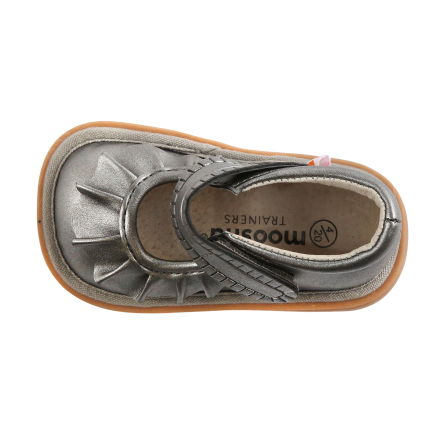 Molly Ruffle Mary Jane | Toddler Squeaky Shoes | mooshu TRAINERS | Ultra classy Molly Ruffle Mary Jane are both classy and comfortable. These timeless and versatile squeaky shoes are a foundation piece in any toddlers wardrobe. Comes in Gold and Pewter!