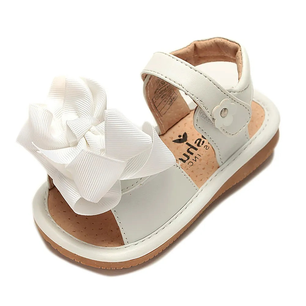 mooshu TRAINERS | Why mooshu TRAINERS? Your baby is walking. You want well-designed toddler squeaky shoes that are gentle on growing feet and encourage a proper heel to toe gait. You also want them to be cute, comfortable and fun so that wearing shoes won’t be a daily struggle.